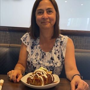 Meet your Posher, Jennifer